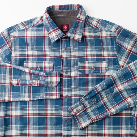 SwissTech Men’s Plaid Button Down Shirt Blue Red White Check Size Large 42–44 - Picture 1 of 9